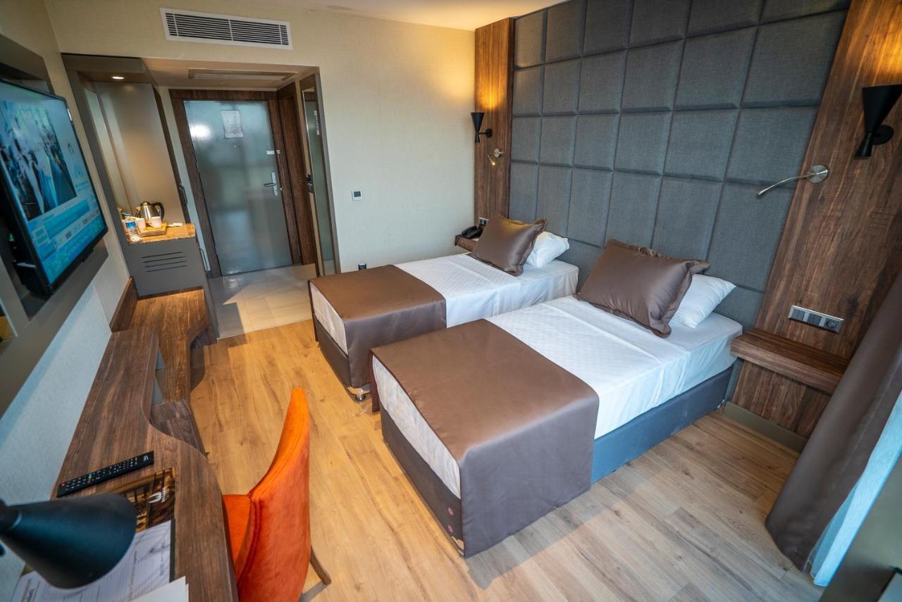 New Karaman Hotel Exterior photo